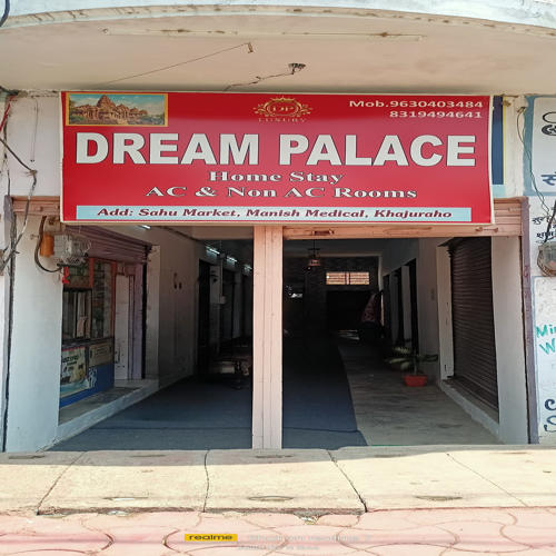 Dream Palace Homestay